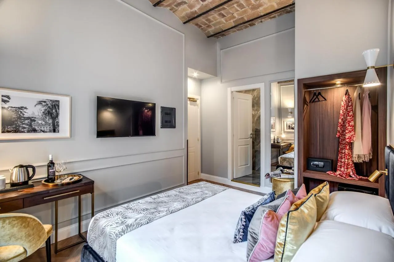 Hotel Tree Charme Augusto Luxury Suites Rome