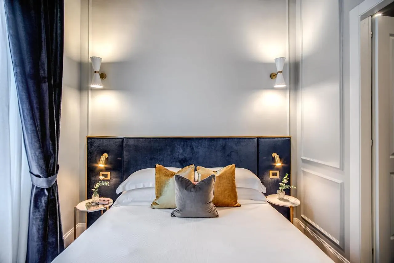 *** Hotel Tree Charme Augusto Luxury Suites Rome Italy