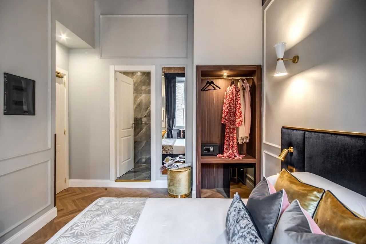 Tree Charme Augusto Luxury Suites Rome