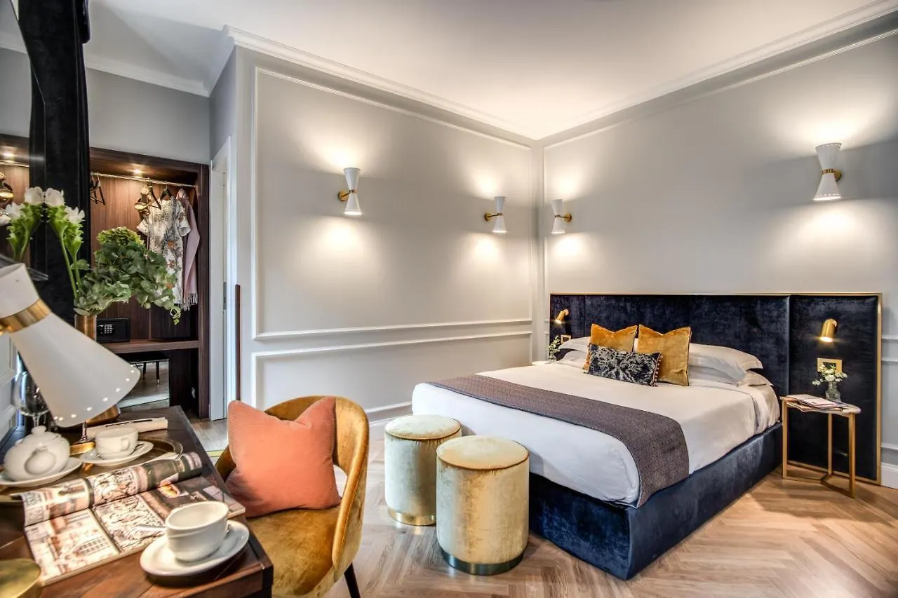 Tree Charme Augusto Luxury Suites Rome Hotel