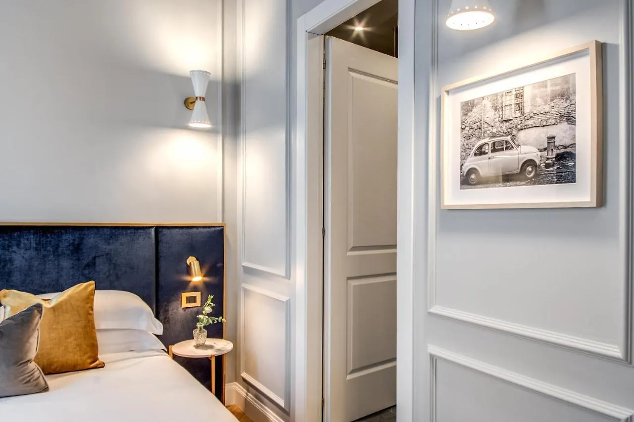 Tree Charme Augusto Luxury Suites Rome 3*,  Italy