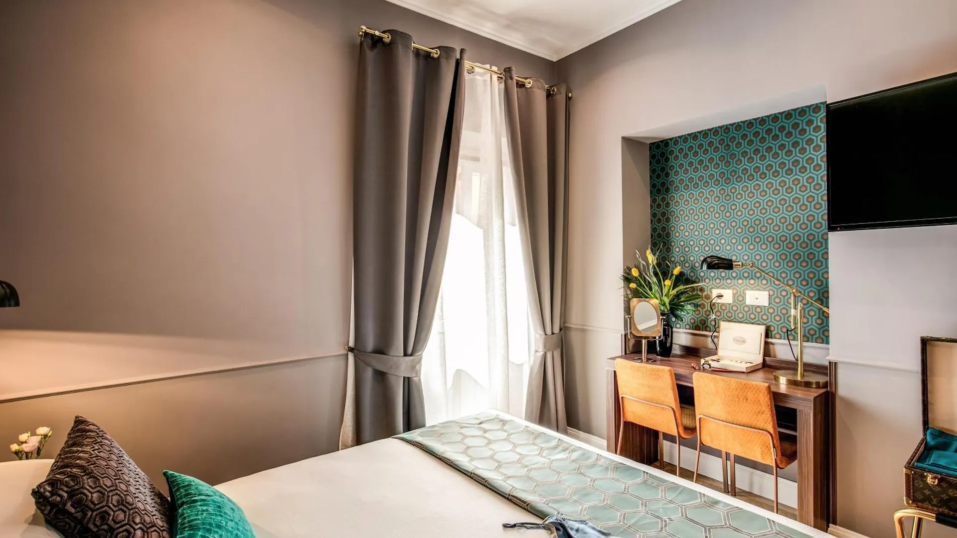Hotel Tree Charme Augusto Luxury Suites Rome